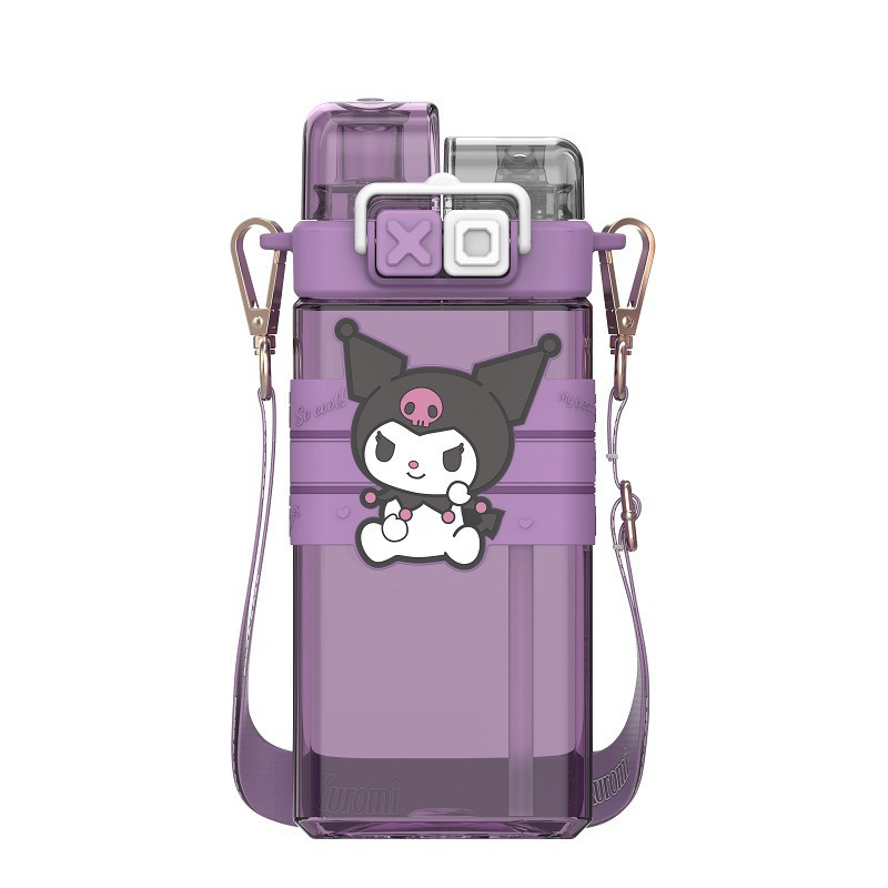 サンリオパンクダブルドリンクのプラスチックカップが可愛いです。|undefined