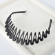 6# lacquered black with toothed hairband