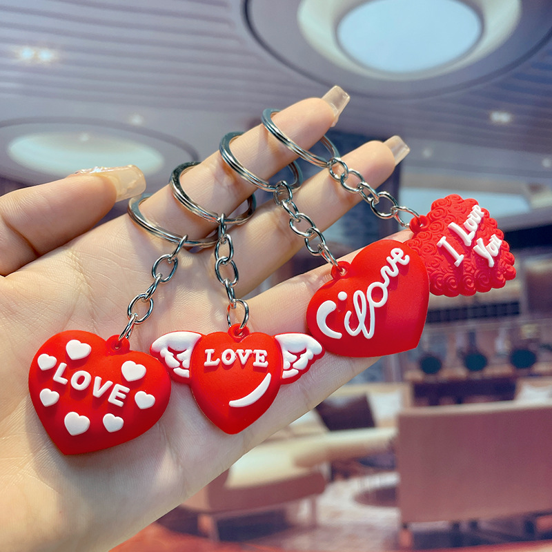 Internet celebrity clear sweet love PVC Keychain modern simple ins Yiwu advertising gift couple bag pendant