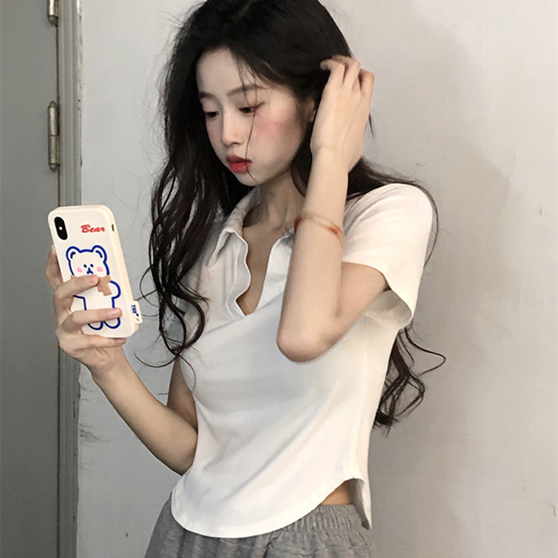 Short-sleeved T-shirt Women's Short Shoulder Tight T-shirt Summer Niche Design Sense American Style Vintage Hot Girl Top Clothes polo Sugiyama