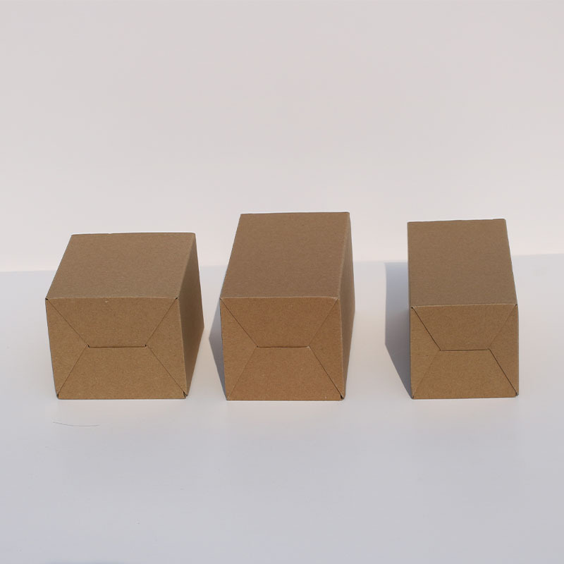 Below 110mm in length, three-layer special hard flap bottom box small carton wholesale small jewelry packaging corrugated carton
