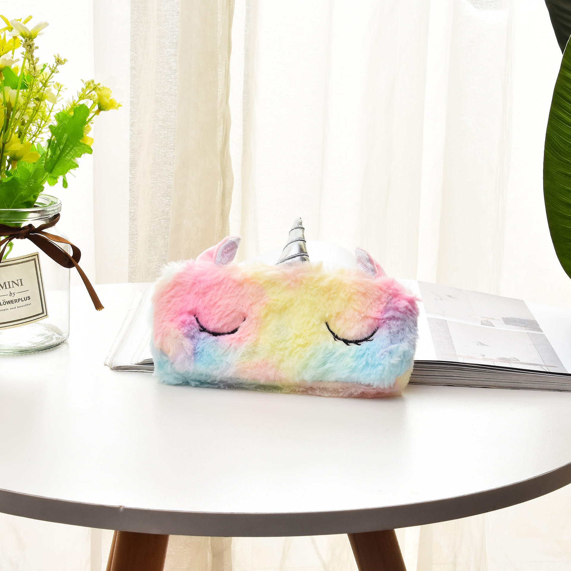 Cross-border cartoon zipper bag children colorful plush pencil case simple pencil case student stationery box storage wholesale