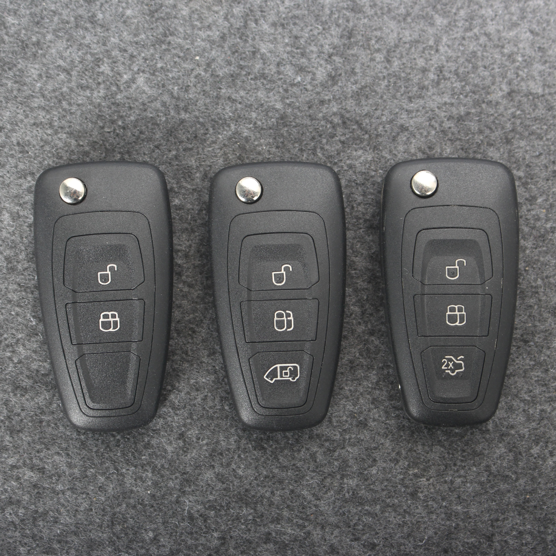 Suitable for Ford Water Drop Focus Maverick Key Tuluio New Mondeo Zhisheng Car Folding Key Shell