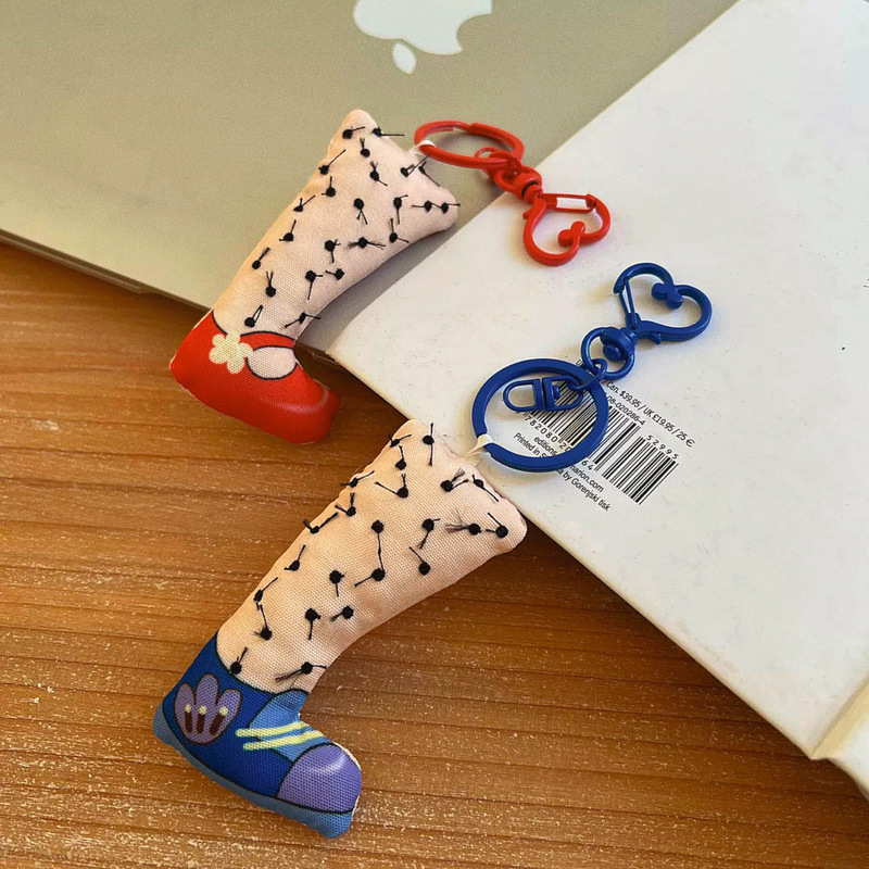 キャンディー色のキーホルダーが可愛いです。|undefined