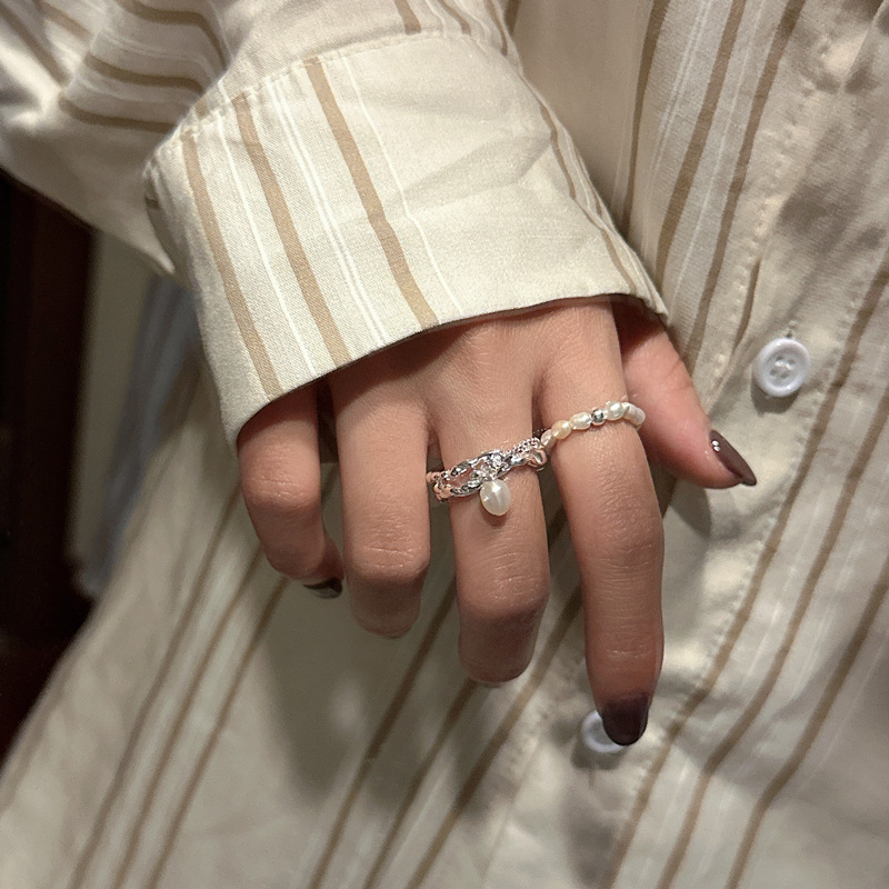 Anello in argento sterling S925 con perla alla moda, design di nicchia, anello retrò IN vento_voghion.com