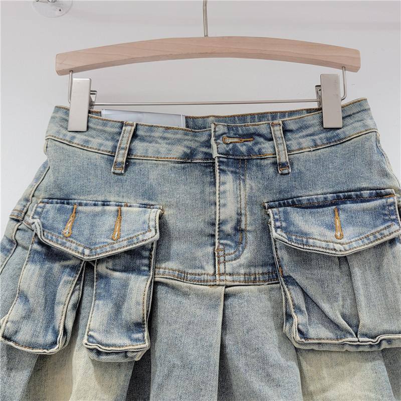 Age-reducing pocket Denim small skirt women's small hot girl pleated skirt retro high waist anti-exposure A- line skirt