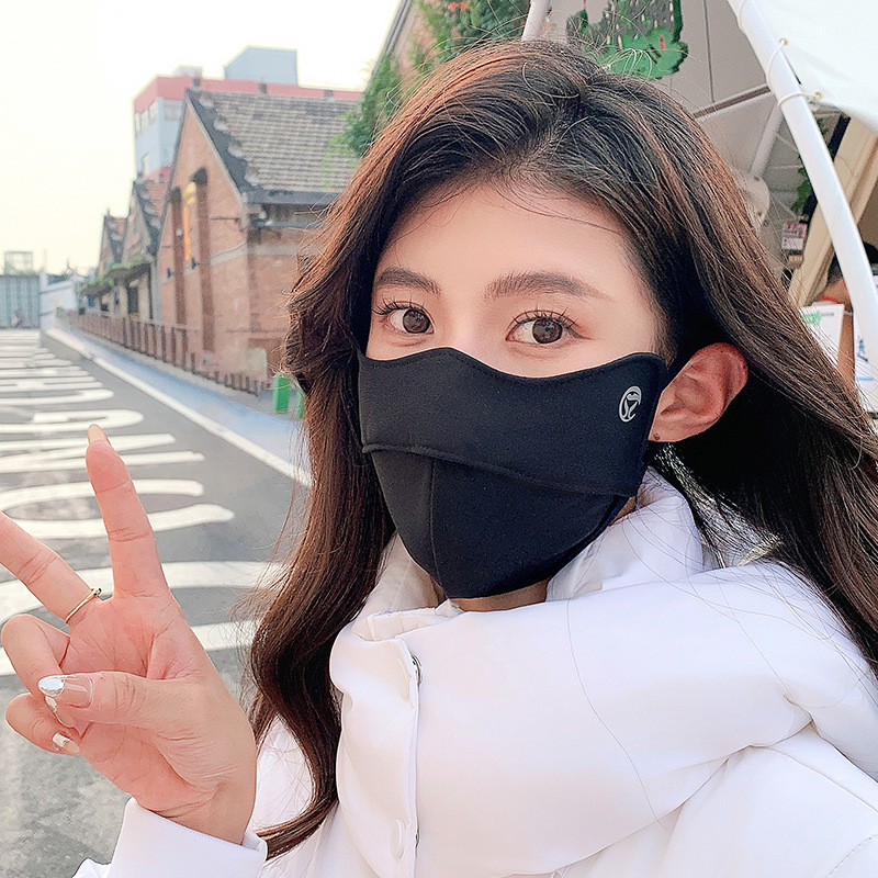 Fall/winter 5d three-dimensional fleece-lined warm mask women's eye horn fish bone does not rub makeup cold riding windproof mask black