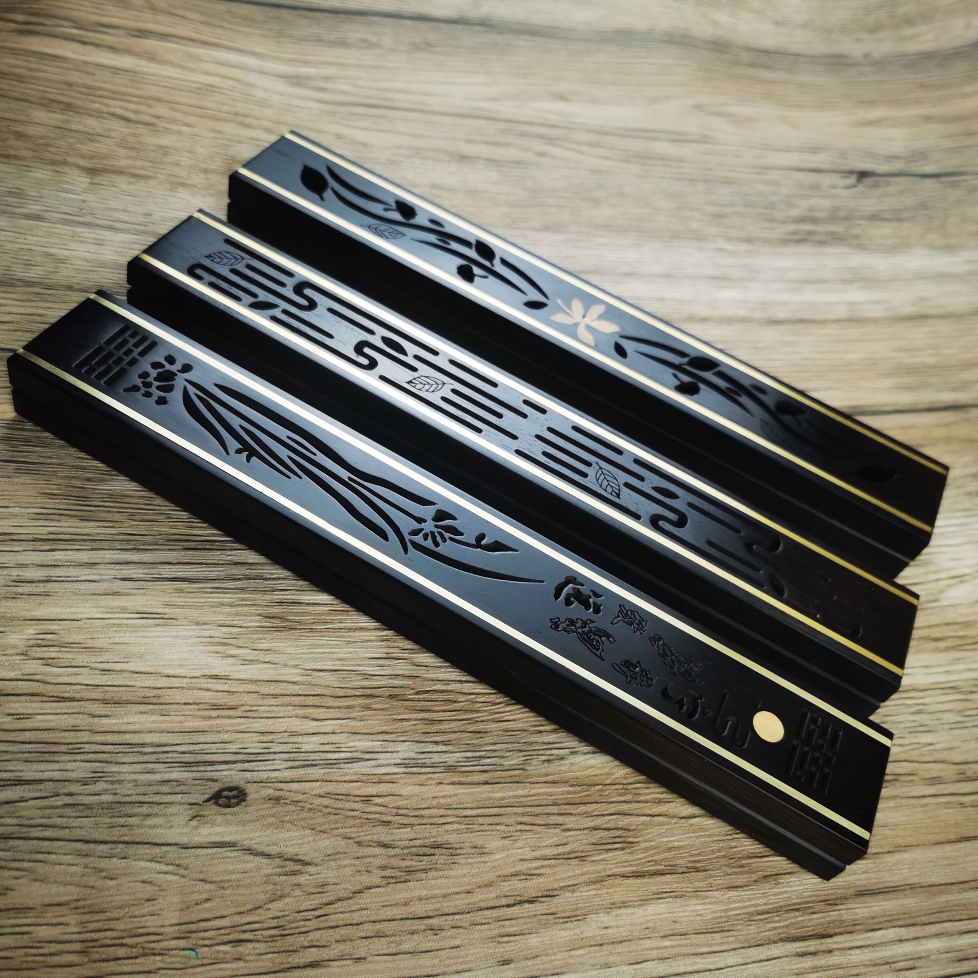 Shengu ebony inlaid boxwood incense box Solid Wood Hollow incense burner wood incense burner incense supplies incense holder