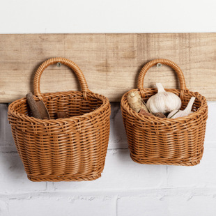 Imitation Rattan Woven Basket Nordic Kitchen Ginger Garlic Storage Basket Vintage Wall-mounted Basket Portable Small Flower Basket Kitchenware Hanging Basket