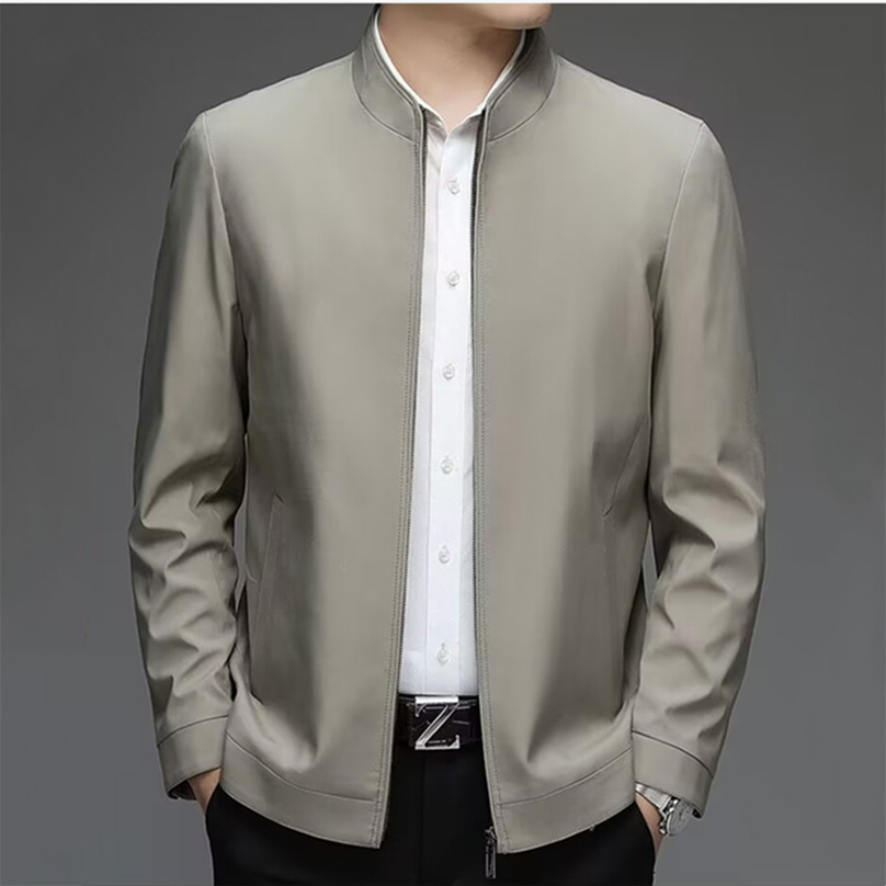 Spring and Autumn jacket men's new middle-aged and elderly men's jacket loose casual top business stand collar dad wear windbreaker