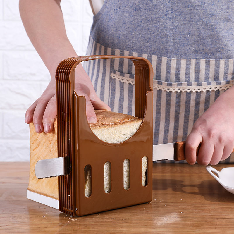 Toast bread slicer brown bread slicing rack toast household bread cutting sharpener baking tool