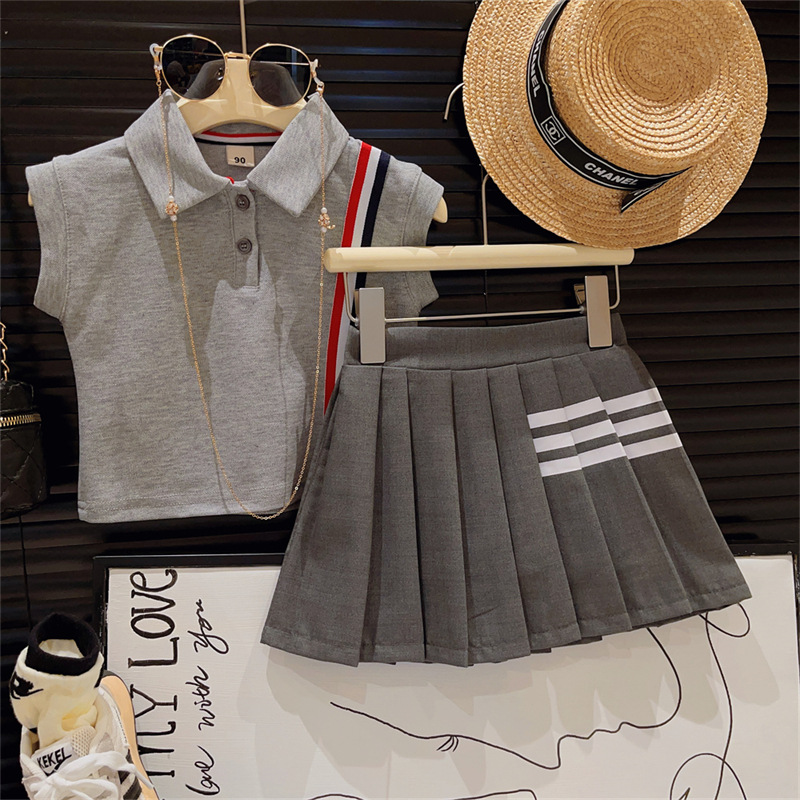 2024夏裝新款洋氣女童英倫學院風Polo領條紋蝙蝠衫百褶短裙兩件套