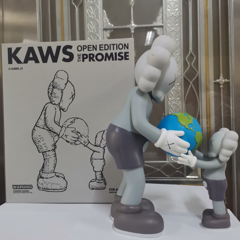 New the promise Doll Ornaments Hand Doll Fashionable sz-sujiao-kaws