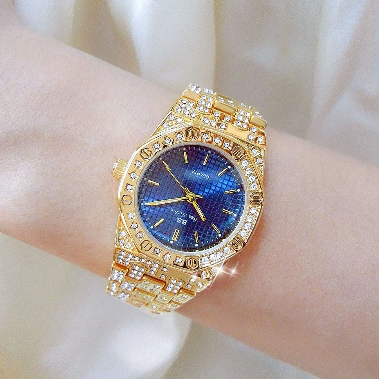 BS new hot-selling watch manufacturer direct sales to Europe, America and the Middle East full of diamonds light luxury women's unisex style one piece drop shipping FA1789