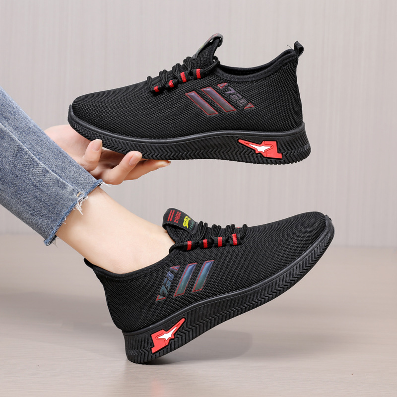 Small black shoes spring women 2025 new casual sneaker casual Joker breathable mother shoes women's shoes wholesale