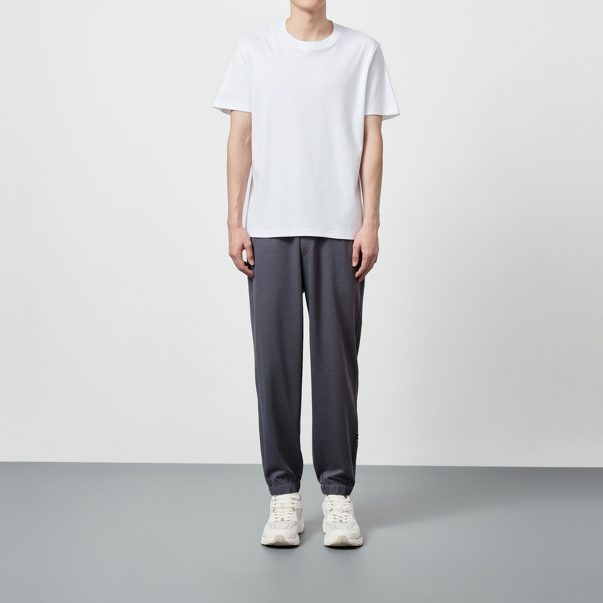 Mo Maike 50 long-staple cotton liquid ammonia short-sleeved men's 2025 summer new simple solid color crew neck T-shirt men's 71480.