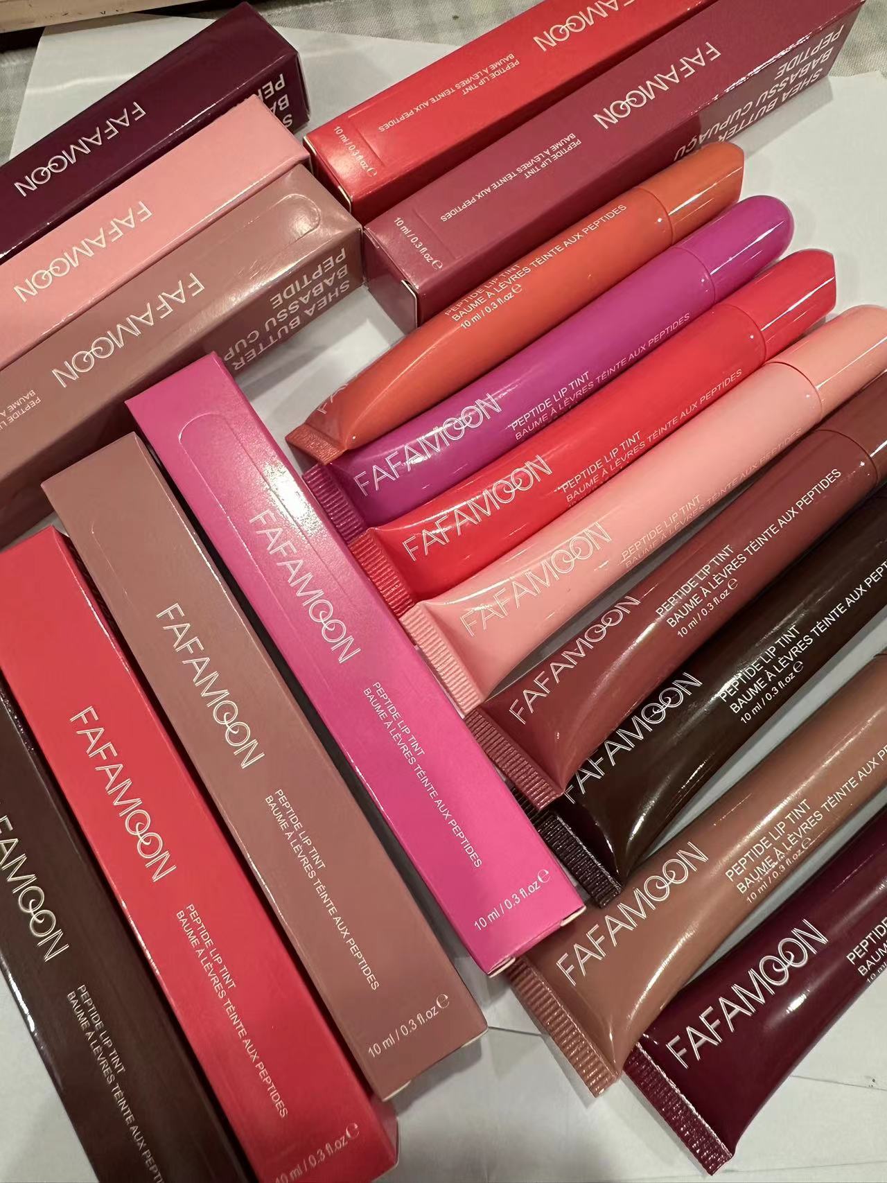 Waterlight Doodle Lip Mirror Lip Glaze Lip Oil Moisturizing Glas Lip Oil Cross Border Telefonetui Lip Glaze Cross Border FAFAMO_voghion.com