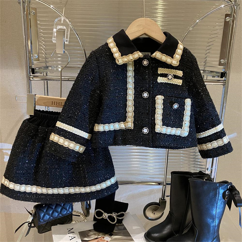 Girl's 2023 autumn and winter Chanel style coat skirt thickened suit elegant western style children's short skirt two-piece suit fashion