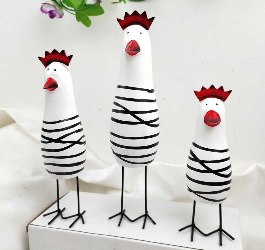 Mediterranean Style Wooden Crafts Wood Carving Rooster Chicken Family 3-piece Set Painted Gift Creative Desktop Ornaments