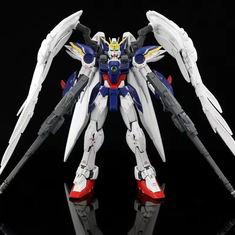 高い模型のガンダムは自由に強襲します。|undefined