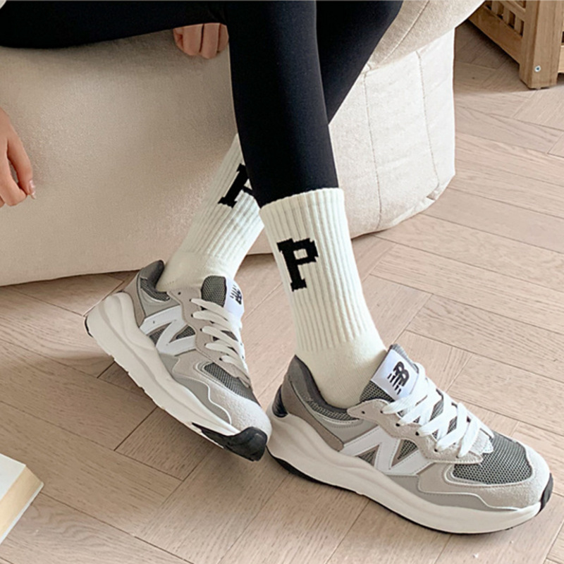 Women's Autumn and Winter Ins Fashionable Korean Style Sports Collocation Shark Pants Combed Cotton P Letter Mid-barrel Towel Socks