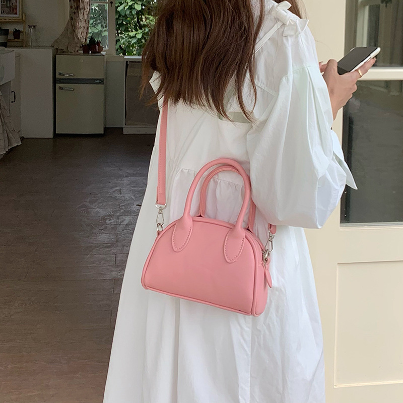 Korean ins new niche design Boston bag women's simple versatile handbag crossbody small square bag