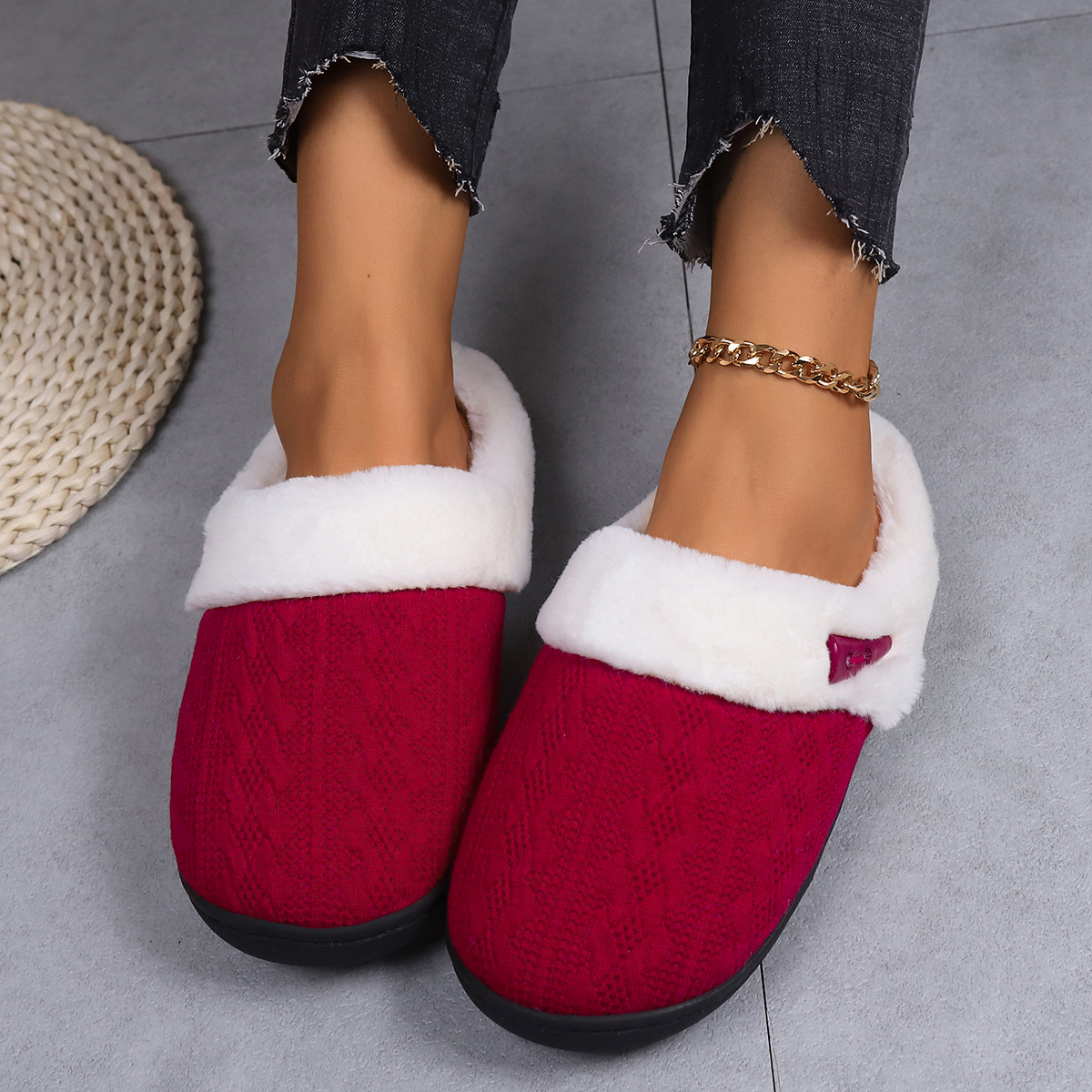 Cross-border wholesale knitted wool wool slippers autumn and winter indoor home cotton slippers thick bottom warm plush slippers