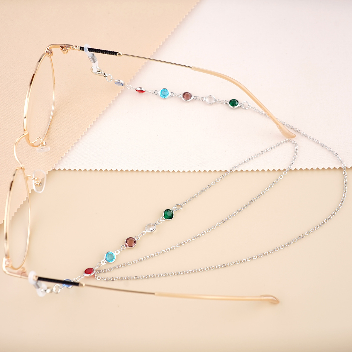 Glasses Chain Metal Colorful Rhinestone Glasses Chain Chain Hanging Neck Women's Hanging Chain Color-retaining Electroplated Glasses Hanging Chain