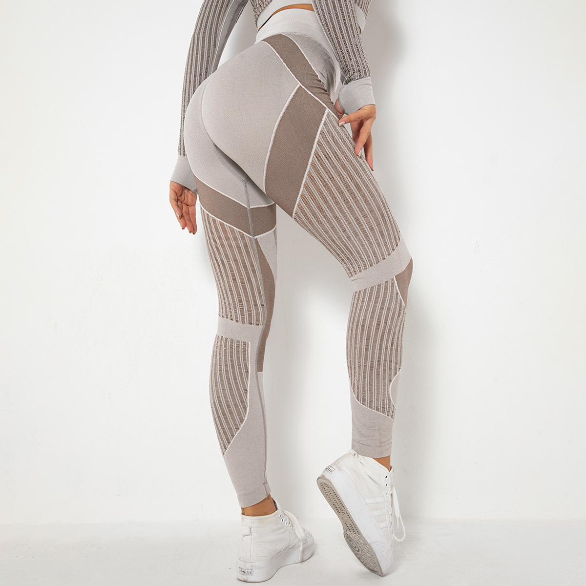 Spot! European and American Cross-border Seamless Knitted Sexy Striped Moisture-wicking Yoga Pants Sports Running Fitness Pants for Women