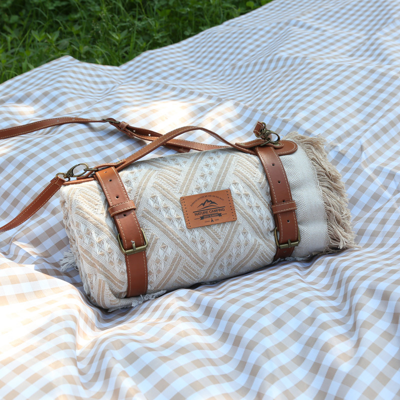 Apricot ins style spring outing picnic mat moisture-proof mat Internet celebrity spring picnic cloth mat outdoor camping outing mat