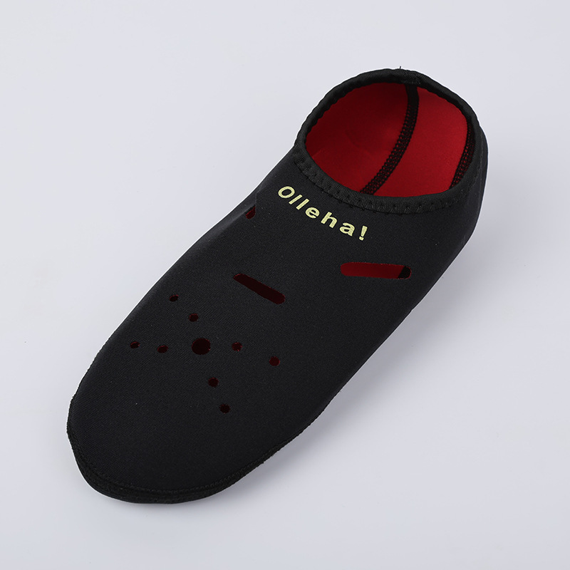 Factory spot hot floor socks diving material hot spring socks autumn and winter foot warm moisturizing home floor socks