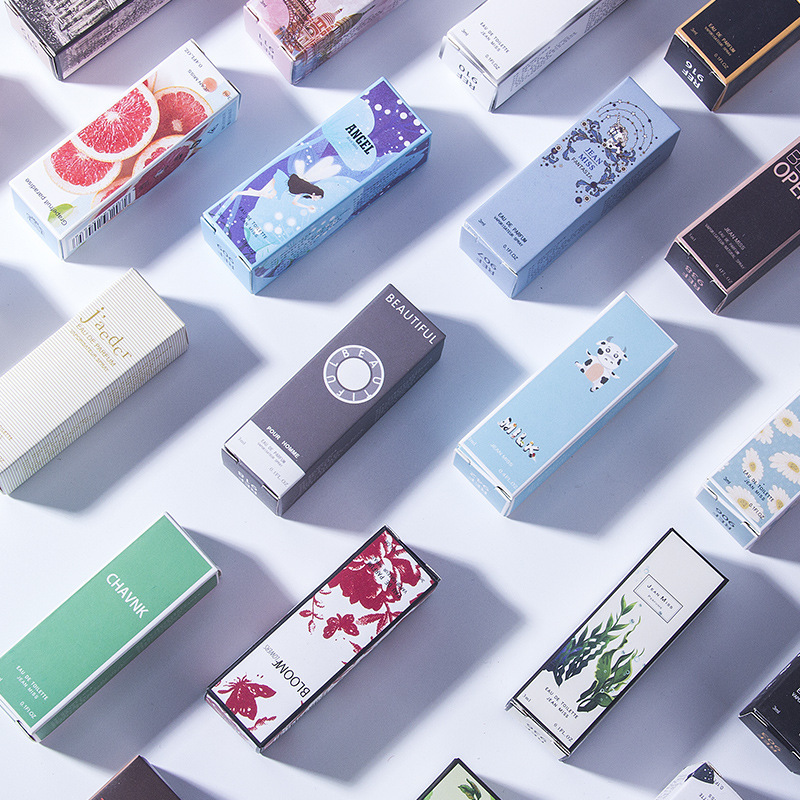 Small town Yixiang men and women's Q version of small fragrance card perfume wholesale lasting light fragrance True I reverse Paris small fragrance
