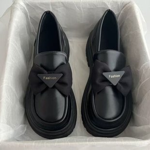 Vintage Small Leather Shoes Thick Sole Loafers Women's 2023 New Spring British Style Thick Heel Shoes Soft Sole Large Size Women's Shoes