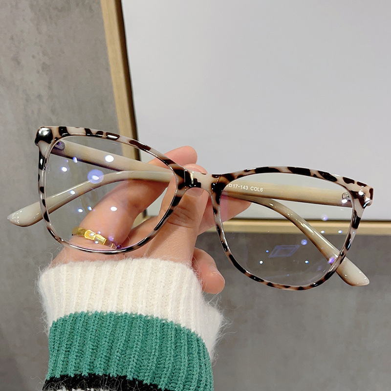 Anti-blue light Cat's Eye flat mirror large frame fashion glasses light trend glasses frame for women