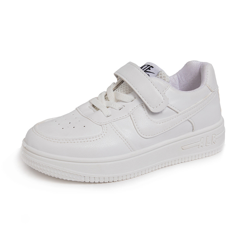 Children's Sneakers 2024 New Spring and Autumn Soft Sole Lightweight Non-slip Middle and Large Children's Leather All-match Sports Casual Shoes