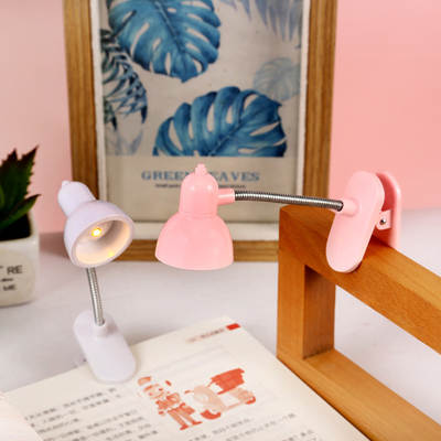 Cute girl heart mini desk lamp student dormitory creative Net red eye protection reading clip lamp bedside night light