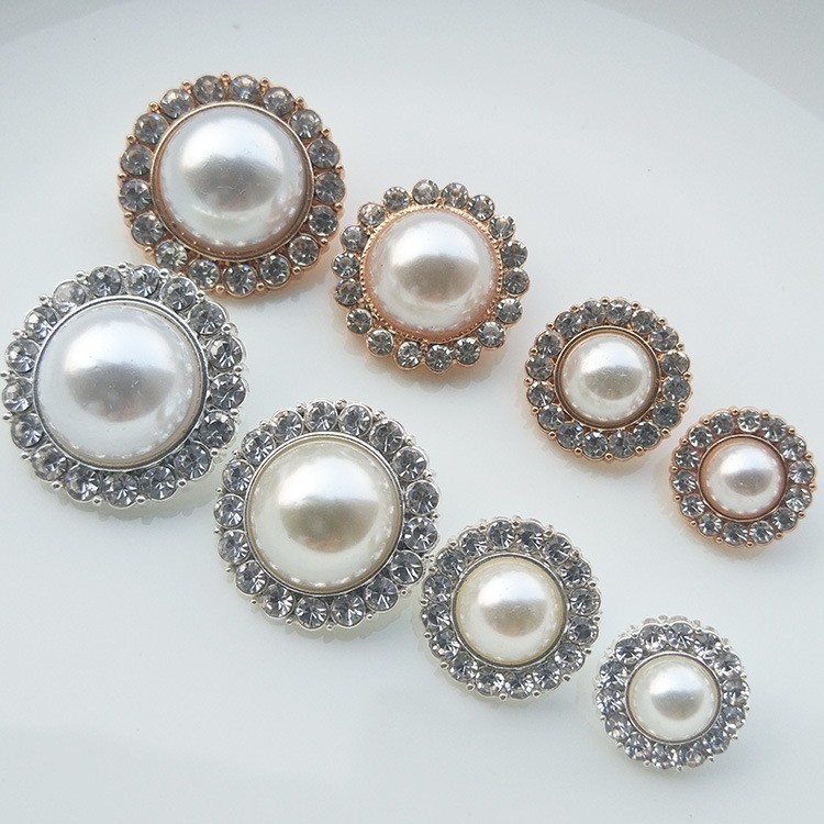 ボタンのアクセサリーの真珠のボタンのカフスの服のアクセサリーの合金のボタンのドリルの装飾のシャツの大きい服のボタン|undefined