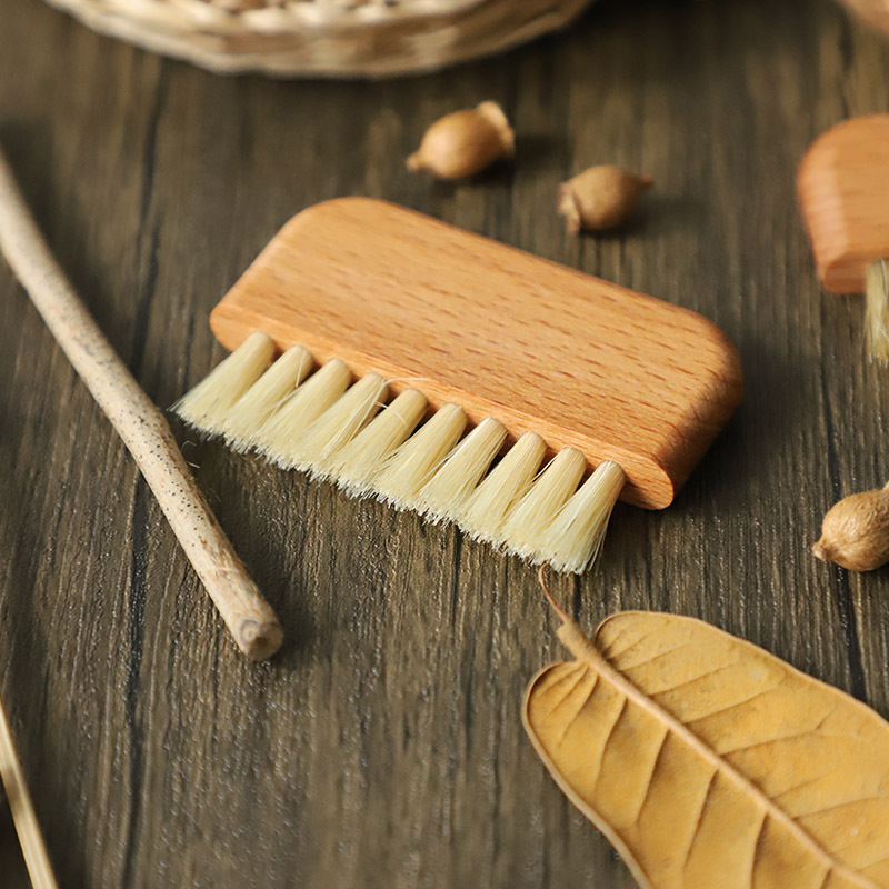 Solid wood pure pig bristle nail brush gap cleaning tool hand washing nail brush surface cleaning stain removing nail brush