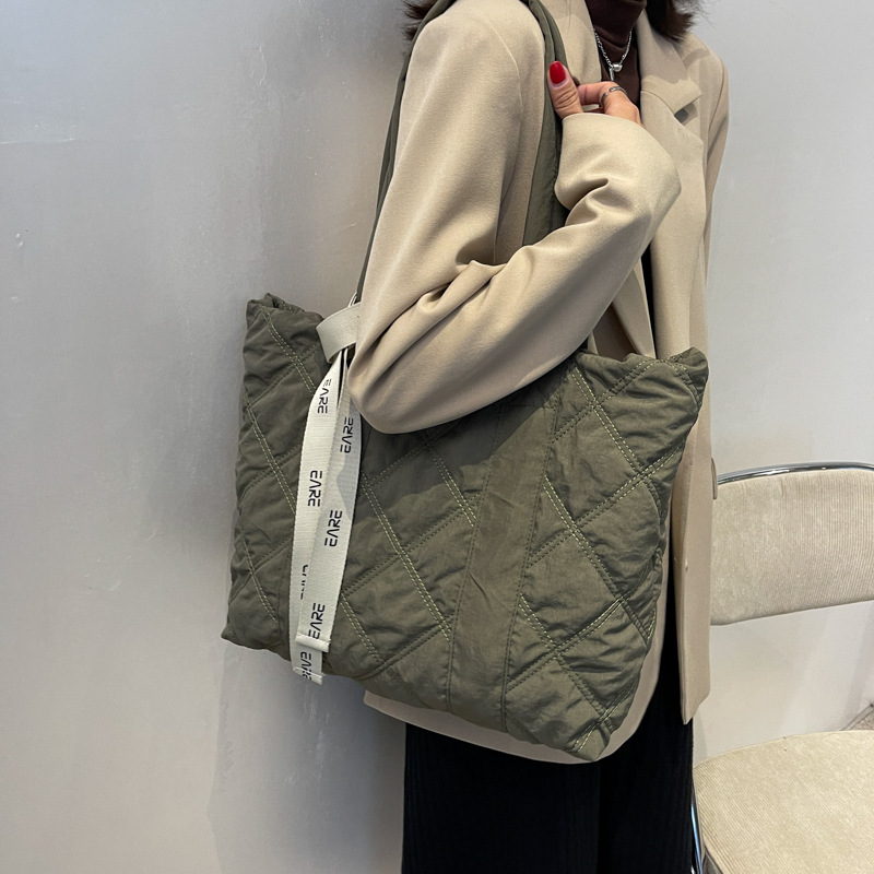 Space Cotton Tote Bag Women's 2024 New Arrival Shoulder Hand Carrying Autumn and Winter Commuter Large Bag Rhombic Cotton Bag Women's Bag