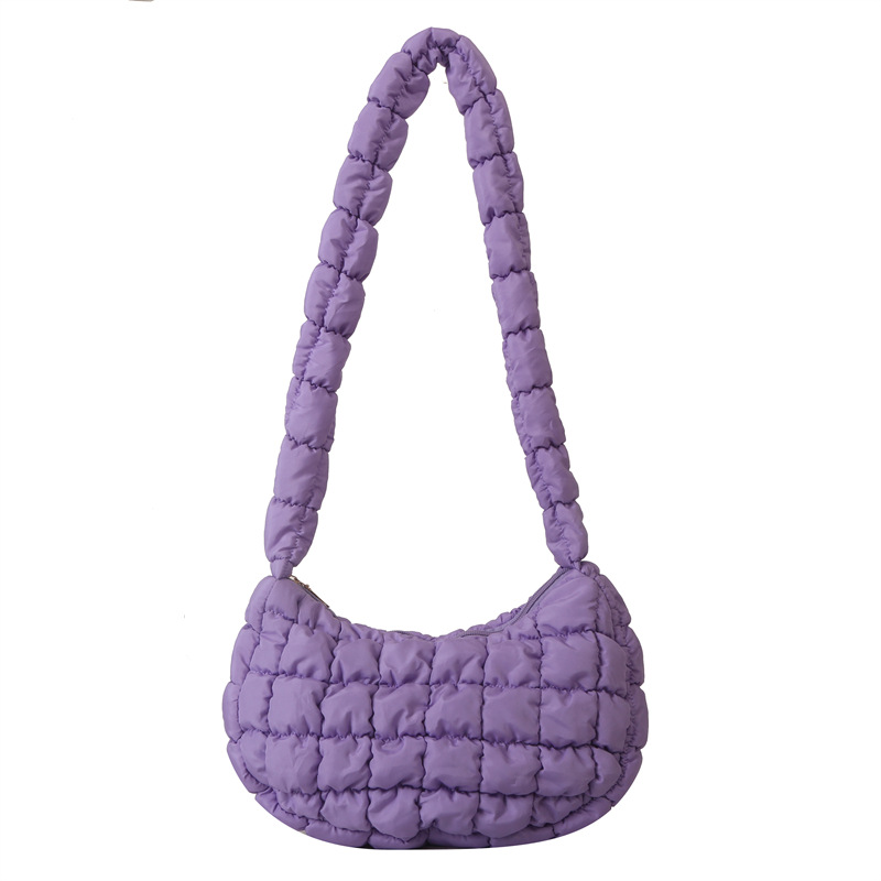 Autumn and Winter large capacity underarm bag cloud bag 2023 new niche personalized shoulder bag women's all-match messenger bag foreign trade