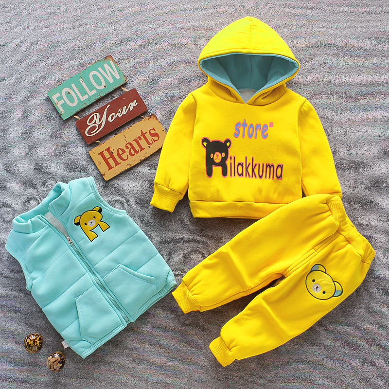 Winter cartoon winter clothing for boys and girls new children's clothing children's suit baby bear plus velvet 3-piece set 0-2-5 years old
