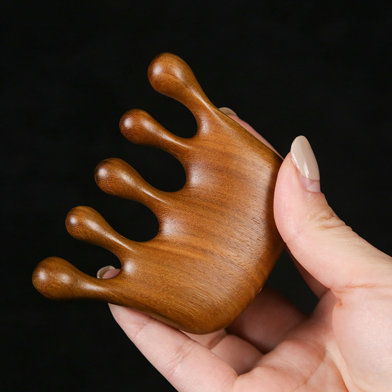 Fat Hand [Golden Sandalwood]]