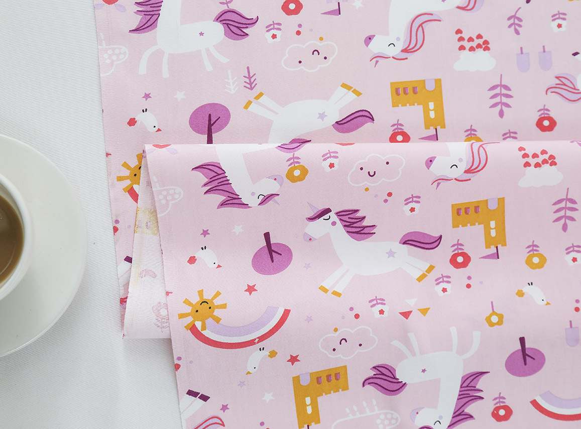 Wholesale supply of 133*72 twill print cartoon 40 cotton 1.6 meters wide