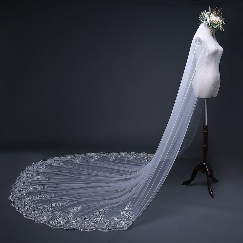Bridal Veil Headdress  Large Trailing 3 m Wide Long Wedding Dress Headdress with Hair Comb Super Fairy Photo Veil