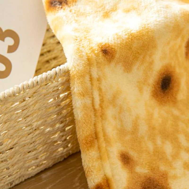 Cross-border pizza blanket pancake blanket simulation food blanket flannel blanket air conditioning blanket office blanket sofa blanket