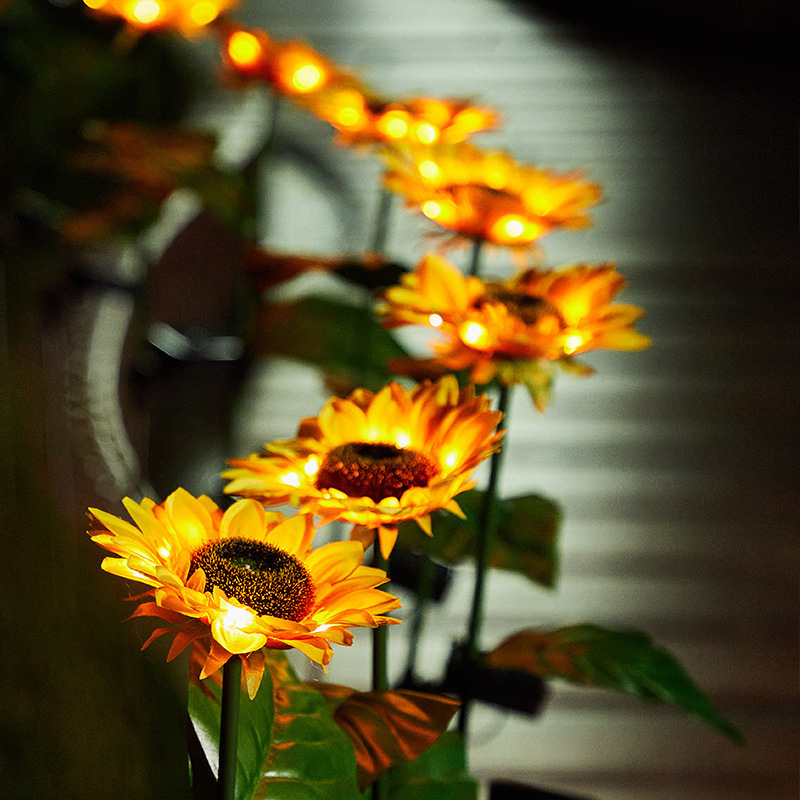 Outdoor Solar Sunflower Lantern Courtyard Garden Lawn Decoration Floor Insert Light Simulation Landscape Plant Atmosphere Light