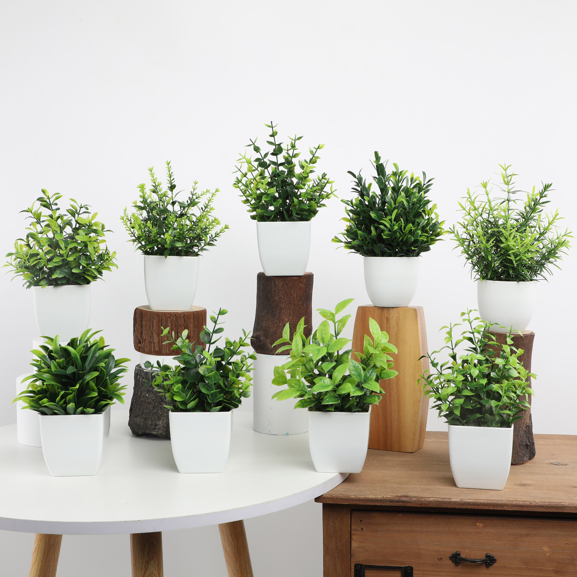Amazon artificial potted indoor green plant finished decoration eucalyptus decorative artificial bonsai combination wholesale