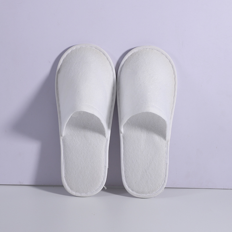 Hotel disposable slippers factory homestay hotel travel winter non-slip hospitality coral fleece cotton slippers factory wholesale