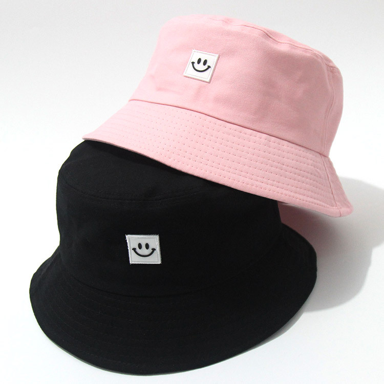 Amazon Cross-border Leather Label Fisherman Hat Smiley Embroidered Men's and Women's Basin Hat Summer Sunshade Sunscreen Hat Custom Simple