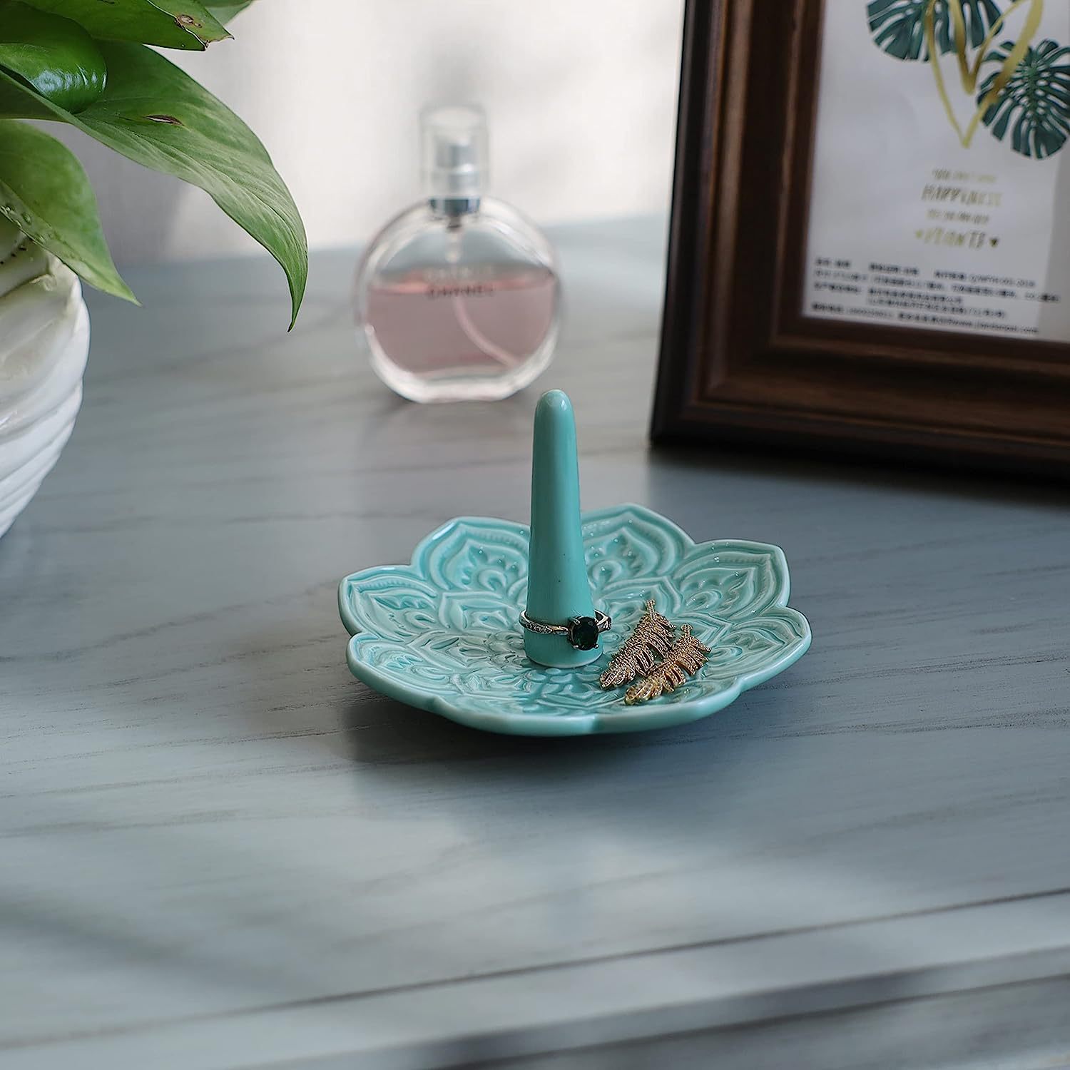 Cross-border Blue Gold painting lotus Mantuo plate ceramic ring jewelry plate desktop jewelry storage plate decoration printing